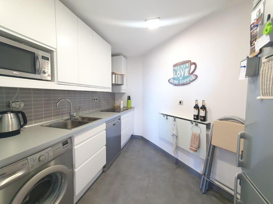 Cozy 2br Next To Club Higueron Appartement *