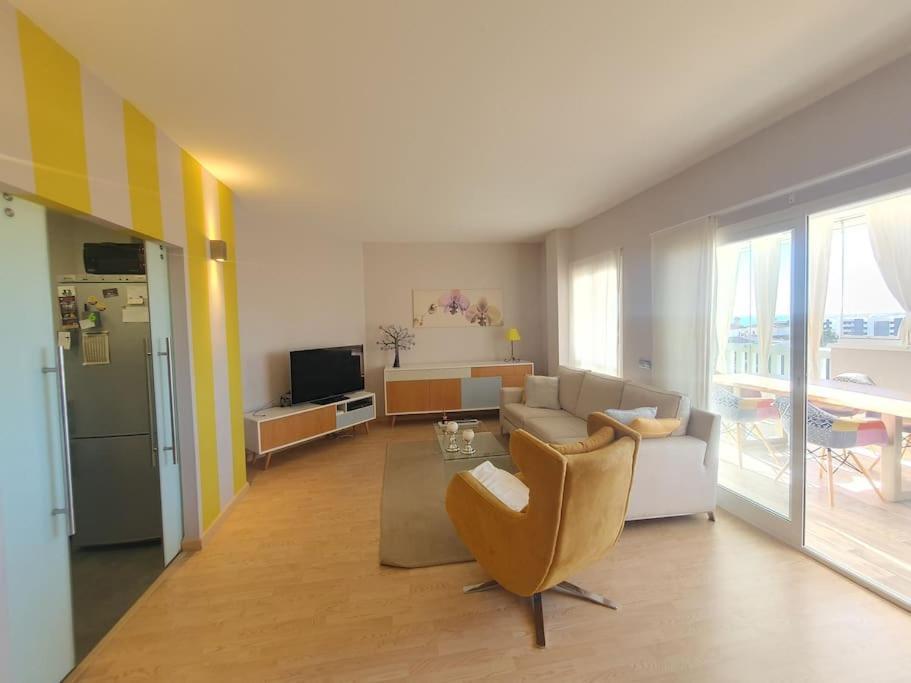 Cozy 2br Next To Club Higueron Appartement Fuengirola